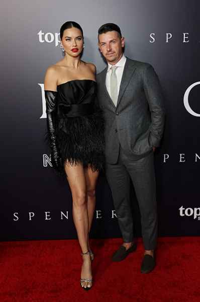 Кристен Стюарт посетила премьеру фильма "Спенсер" в Лос-Анджелесе
